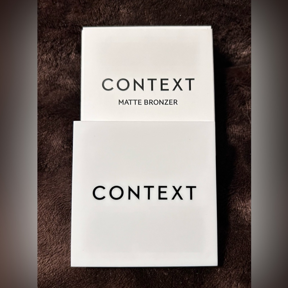 Context Matte Bronzer - Picture 2 of 5